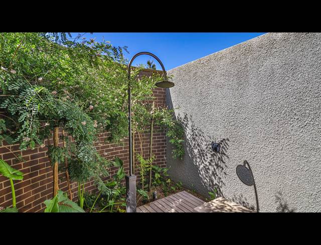 5 BEDROOM HOUSE FOR SALE IN KYALAMI